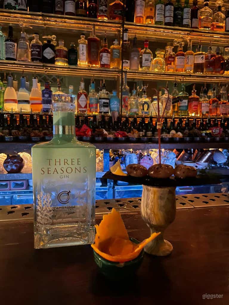  Berlin Speakeasy Cocktailbar und Eventlocation mit Garten 