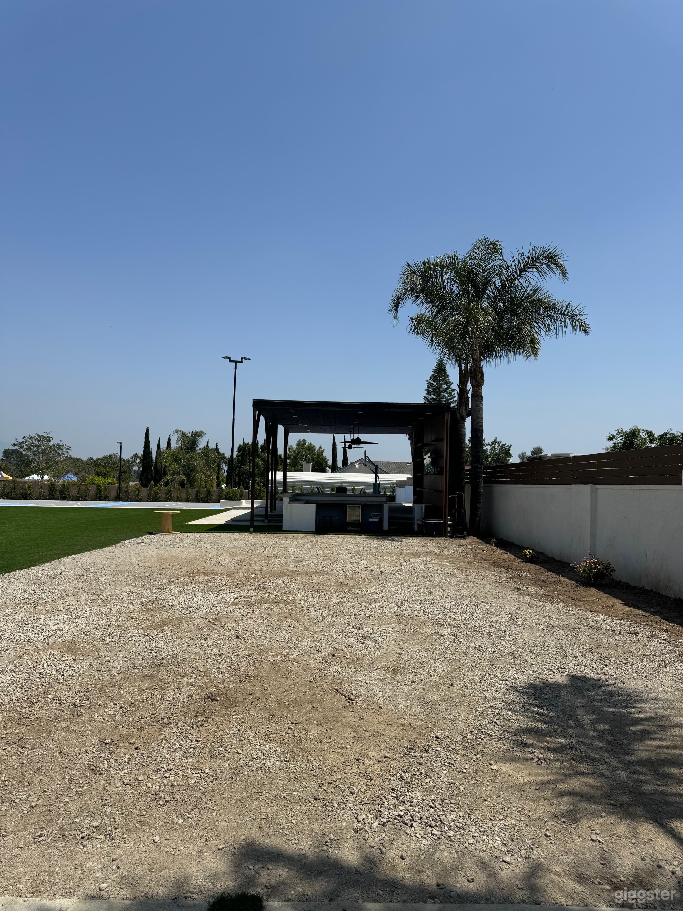 Luxury Outdoor event space Photo 4