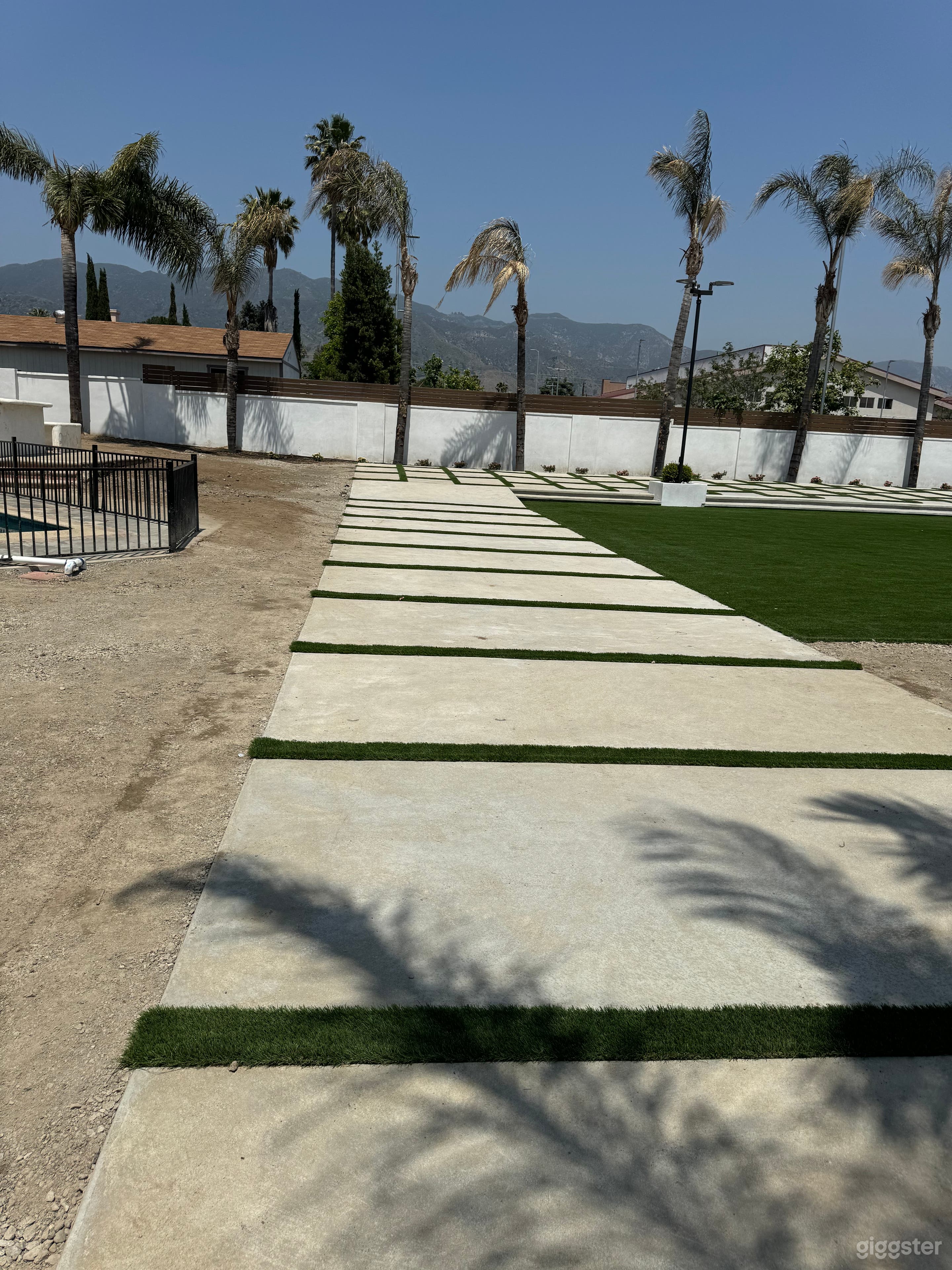 Luxury Outdoor event space Photo 3