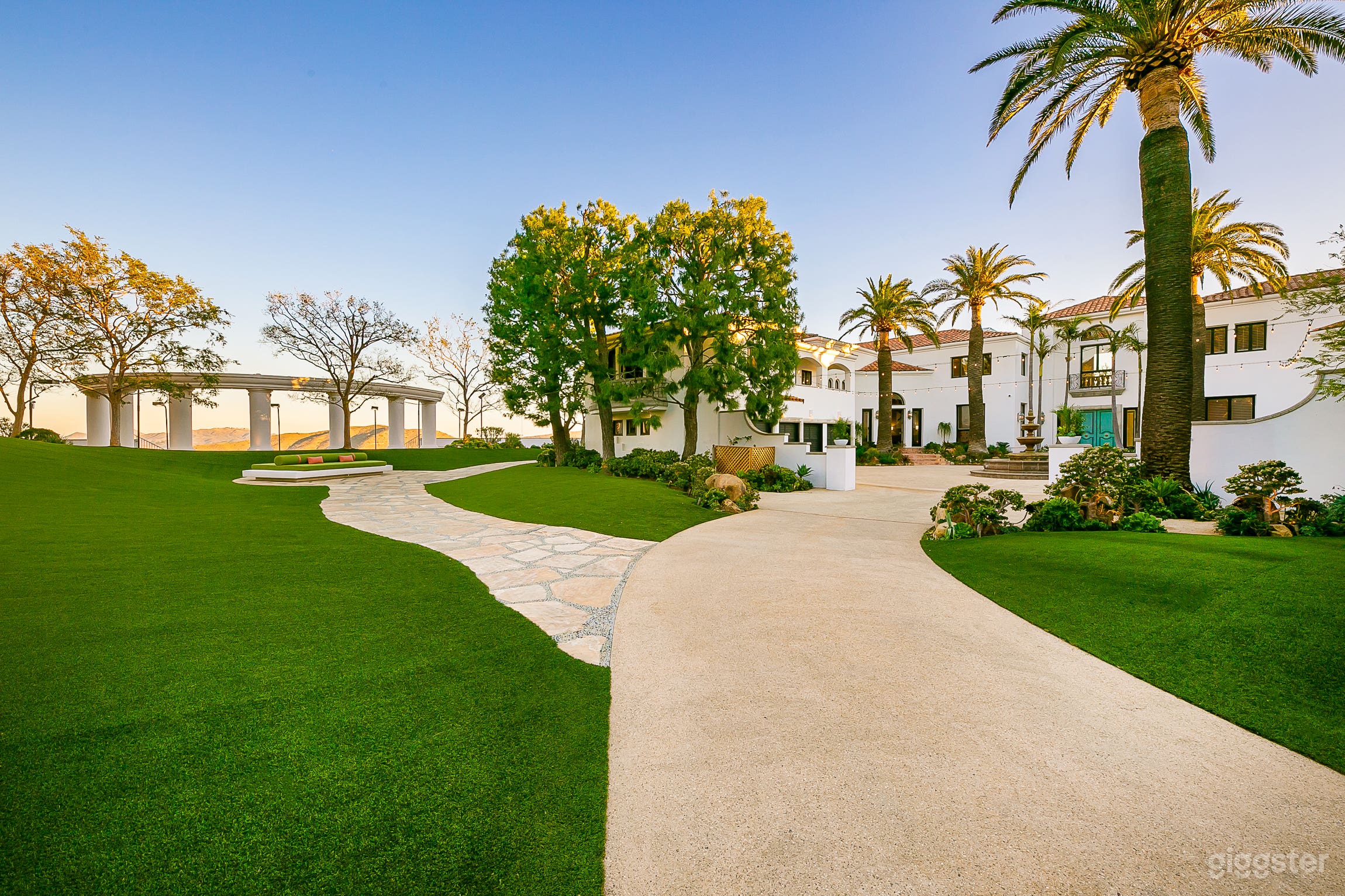 Iconic Signature Vineyard Estate &amp; Resort Photo 4