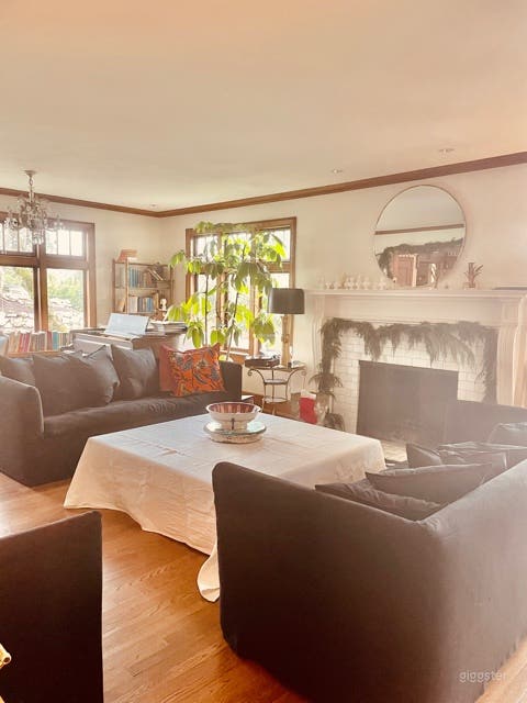 Beautiful Home for Event & Filming in Seattle Photo 4