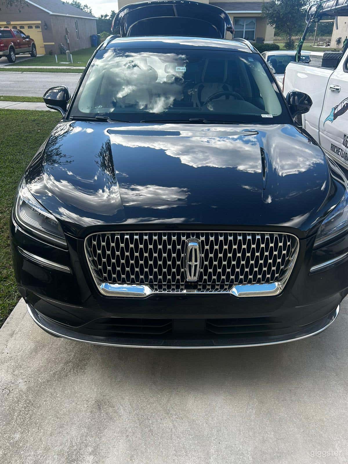 2021 Black Lincoln Corsair Vehicle  Photo 2