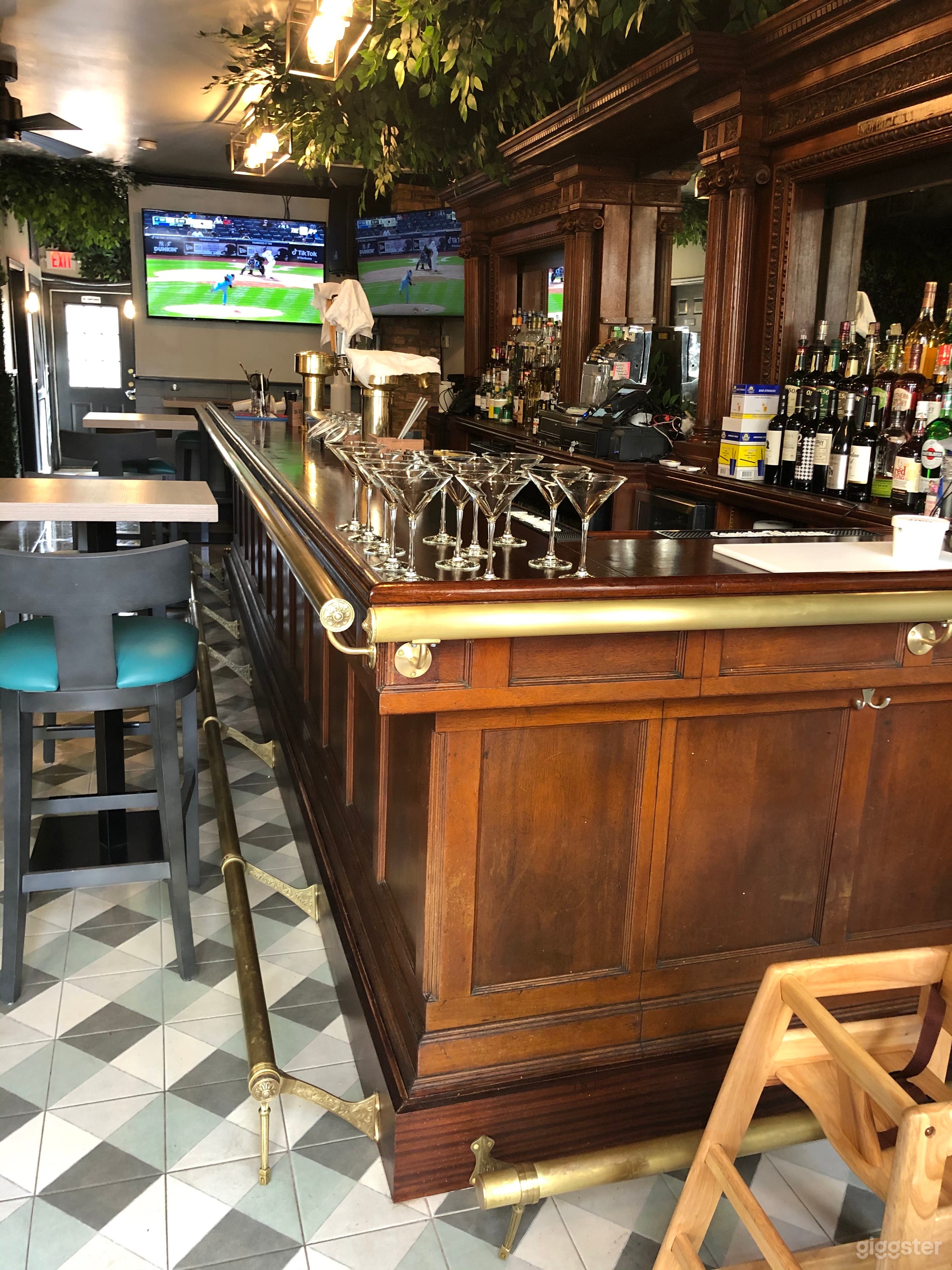 Quaint pub with old world charm  Photo 1