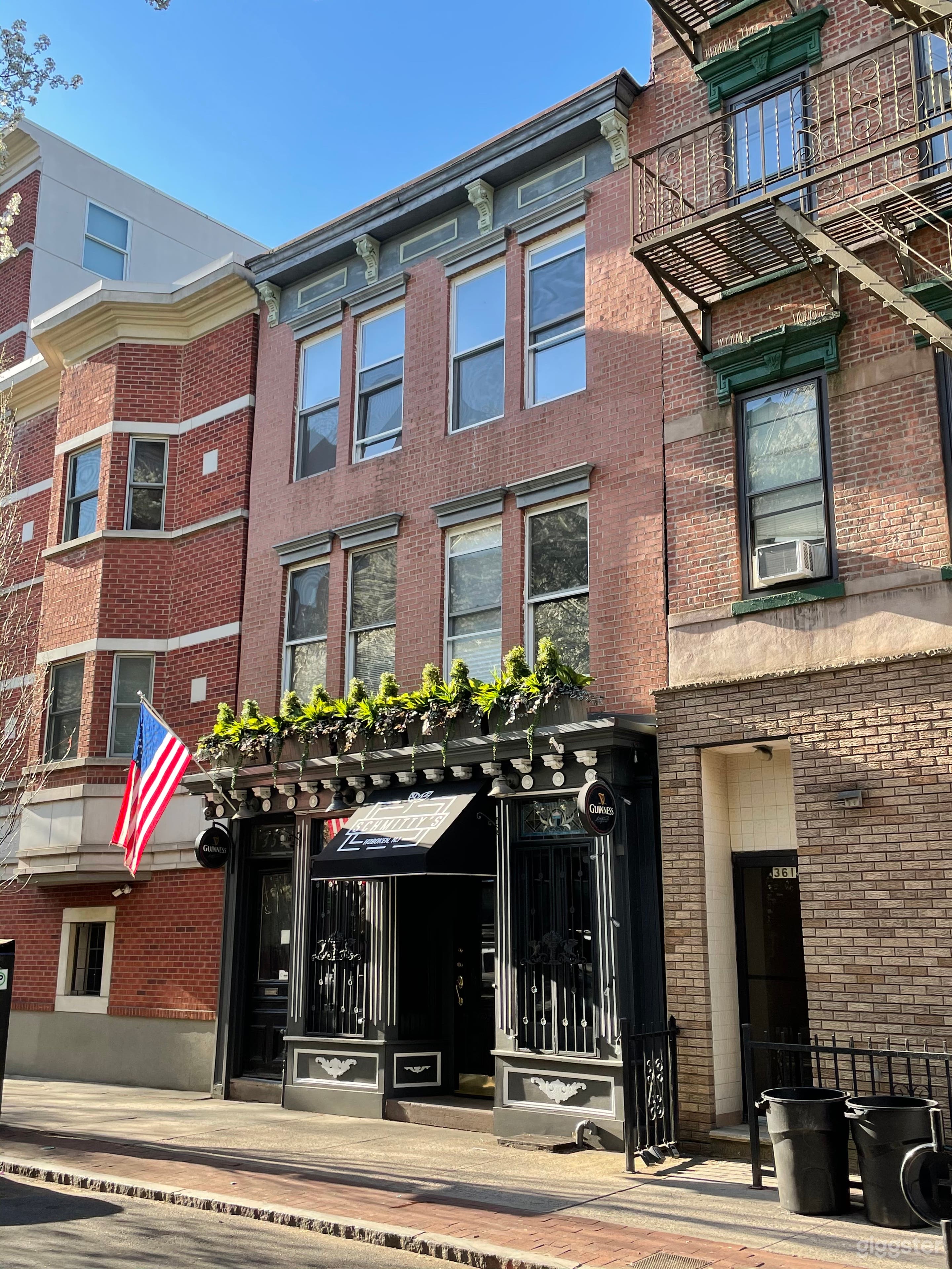 Quaint pub with old world charm  Photo 2