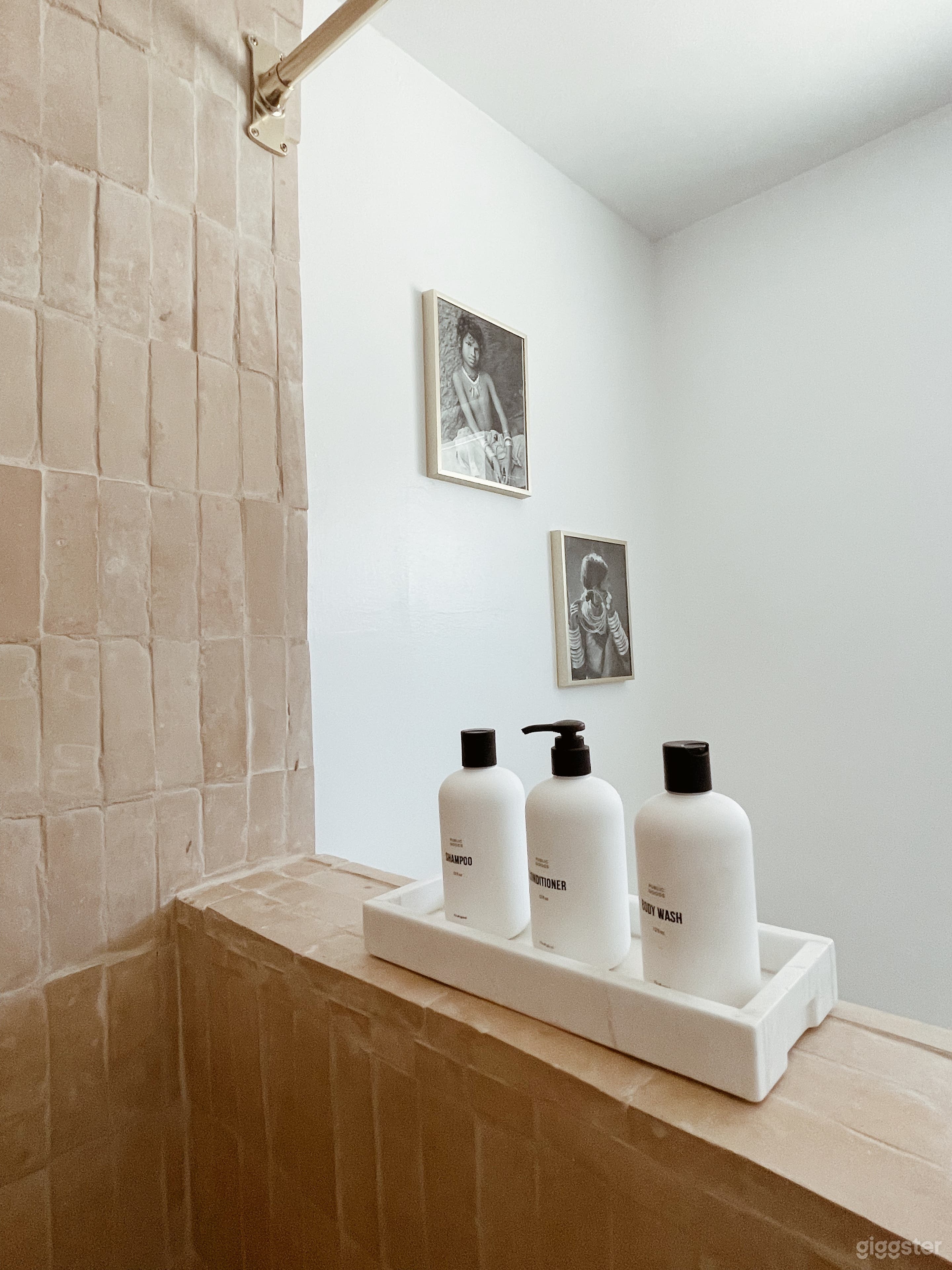 Mid Century Ranch House in Yucca Valley Photo 3