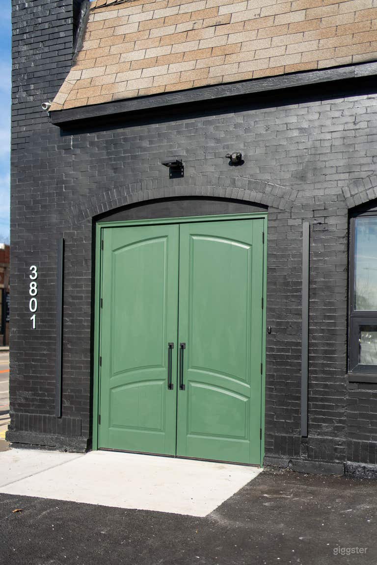  Stunning Event Venue with High Finishes 