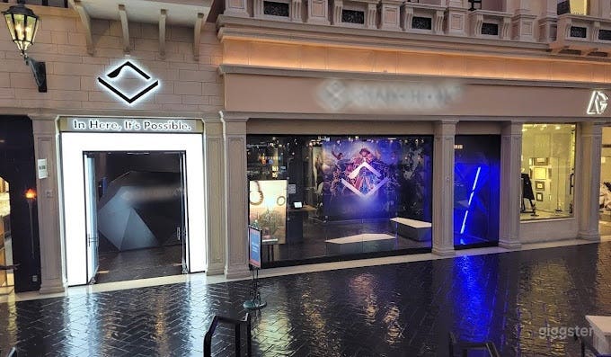 Modern &amp; Futuristic VR Space in Grand Canal Photo 1