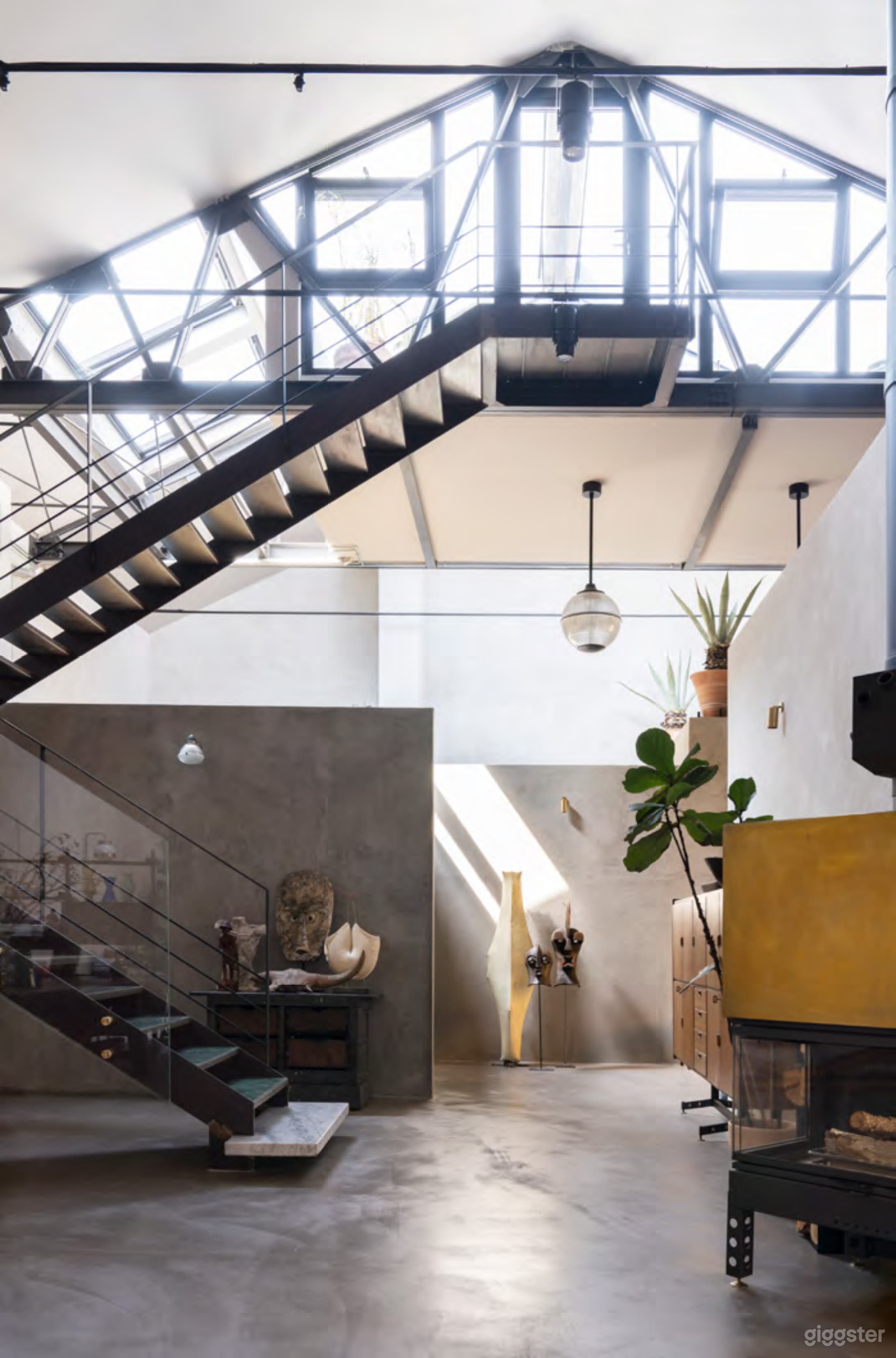 Foto di Loft Brutalista nel Cuore di Reggio Emilia 4