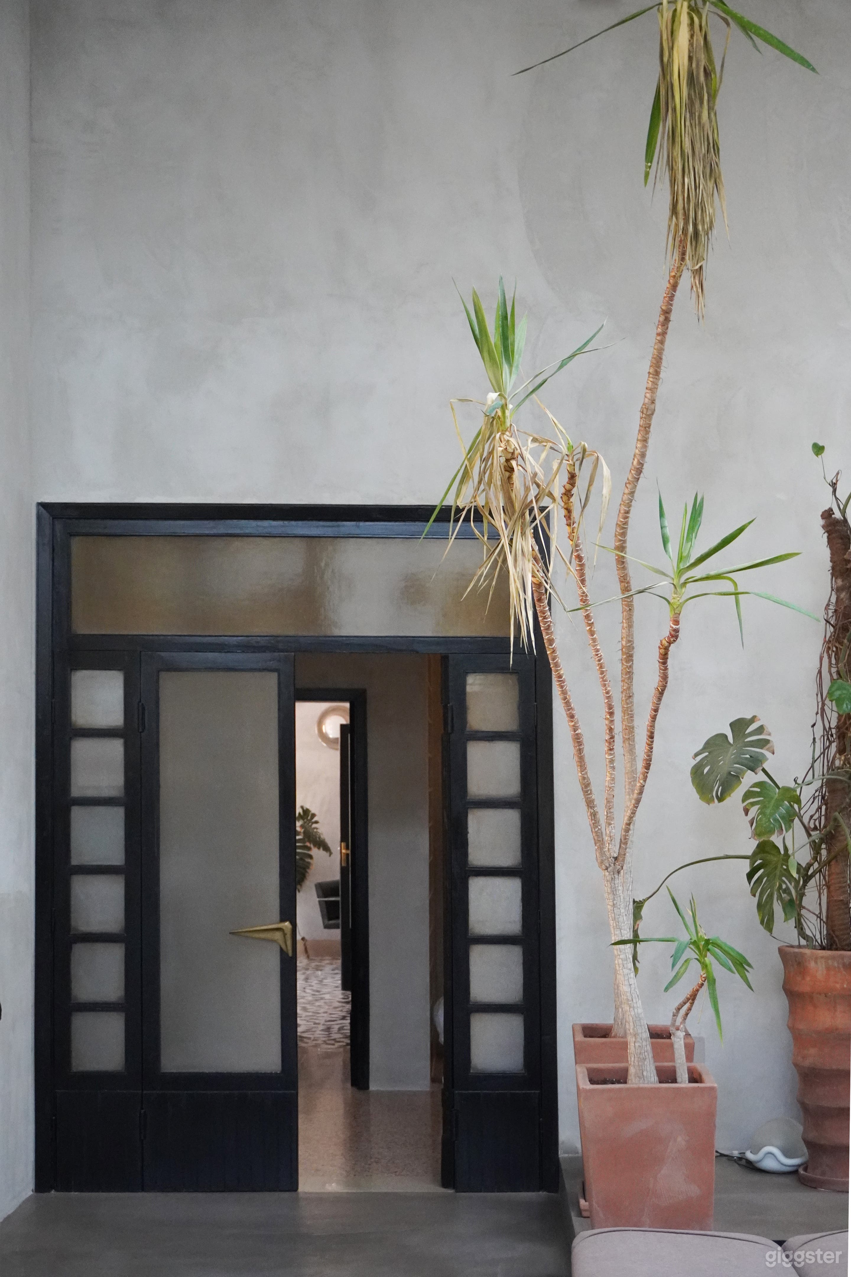 Foto di Loft Brutalista nel Cuore di Reggio Emilia 3