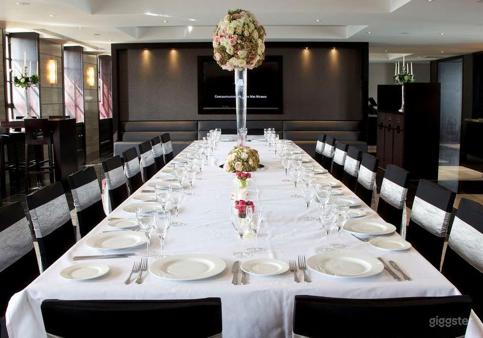 The Sixth Floor Bar &amp; Restaurant Photo 2