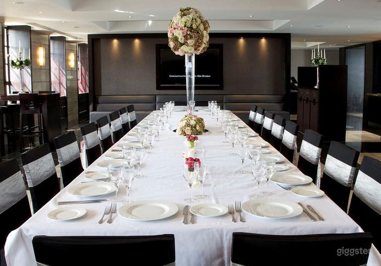  The Sixth Floor Bar & Restaurant 