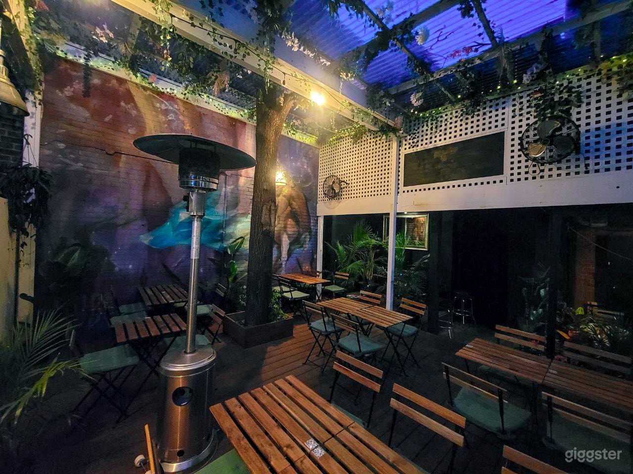 Tropical Paradise in The Heart of Downtown Toronto Photo 1