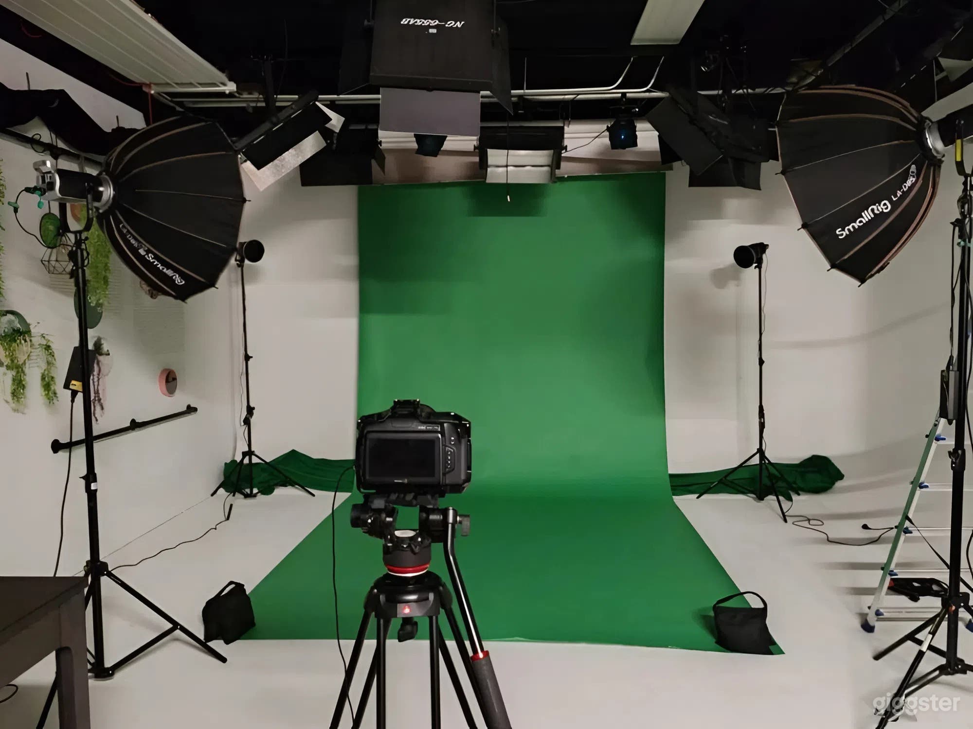 Photo de Studio modulaire et studio photo/web 4