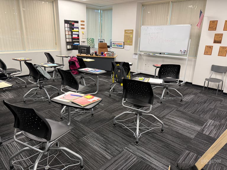  School + Home Production Standing Set 