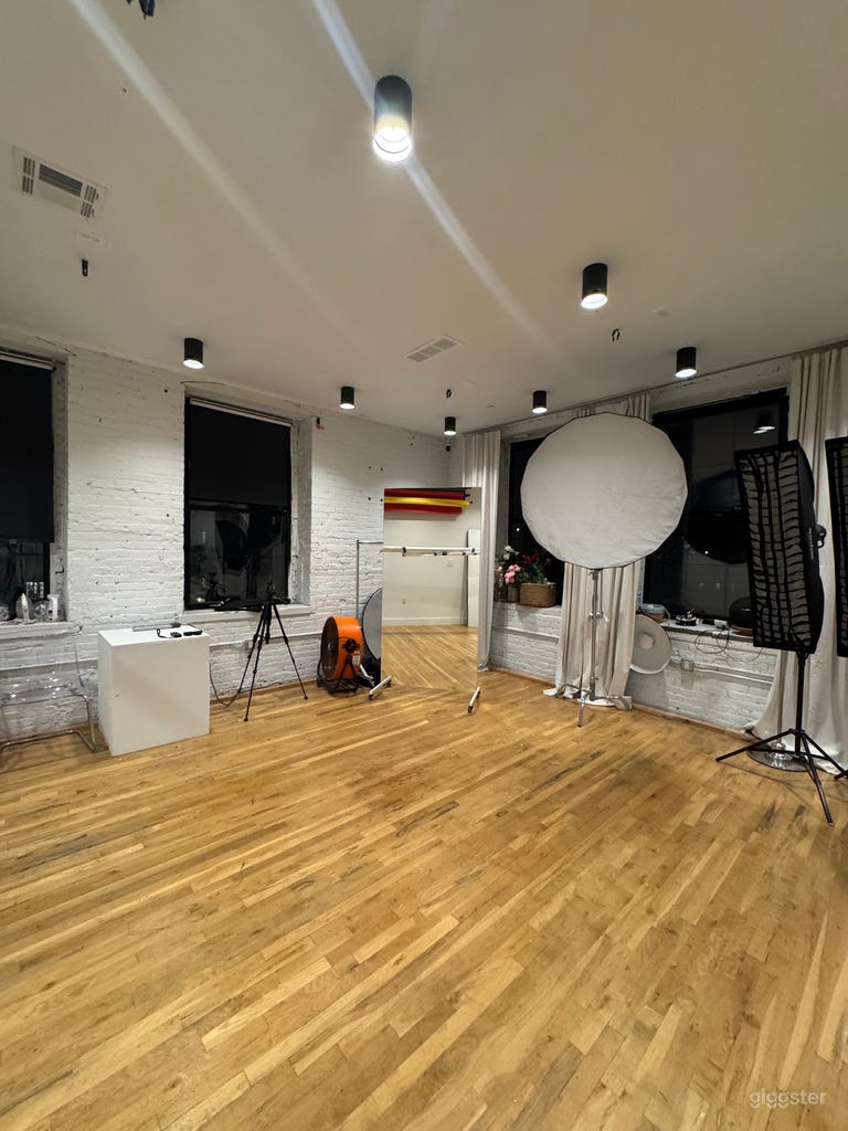  Estudio creativo totalmente equipado y lleno de luz 
