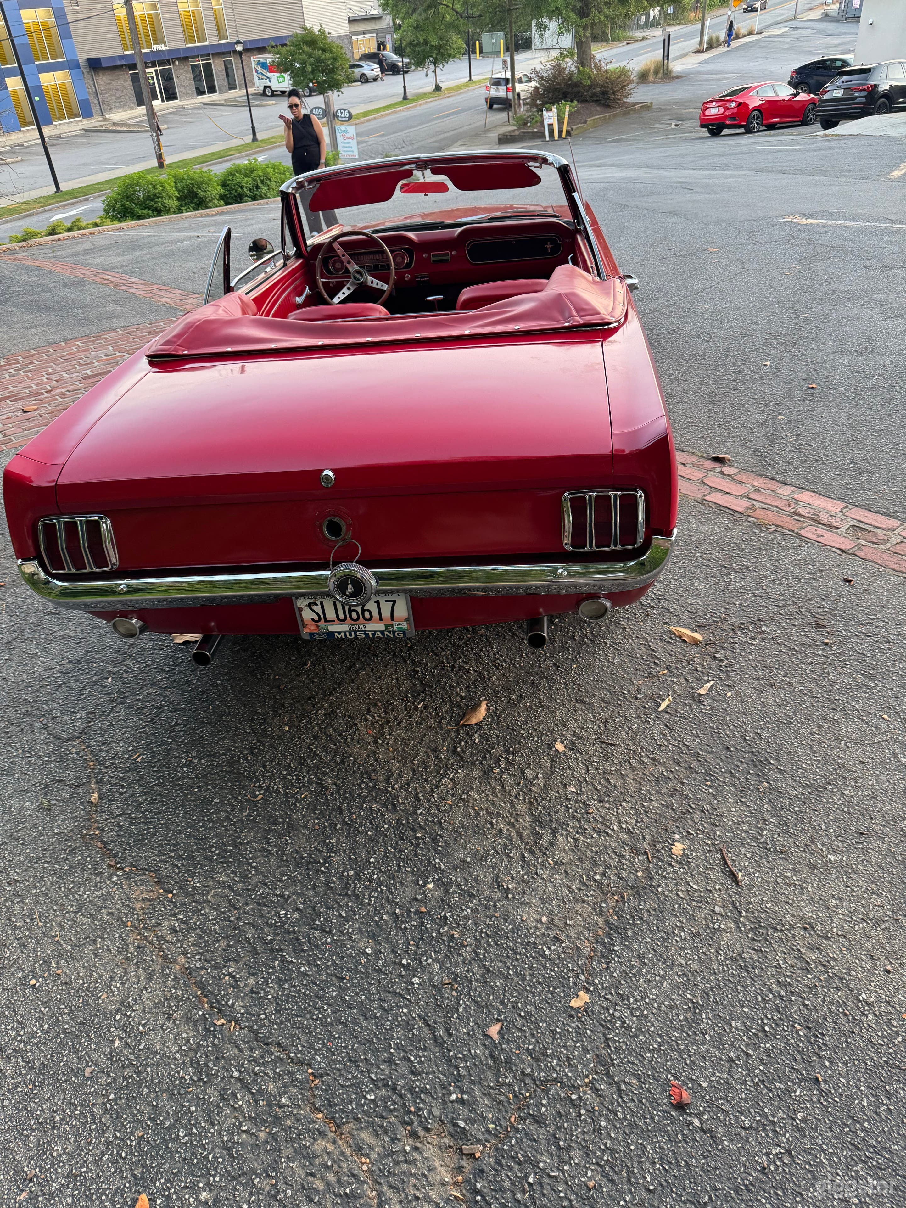 1965 Mustang Convertible + On-Location Vintage Car for Photo Photo 3