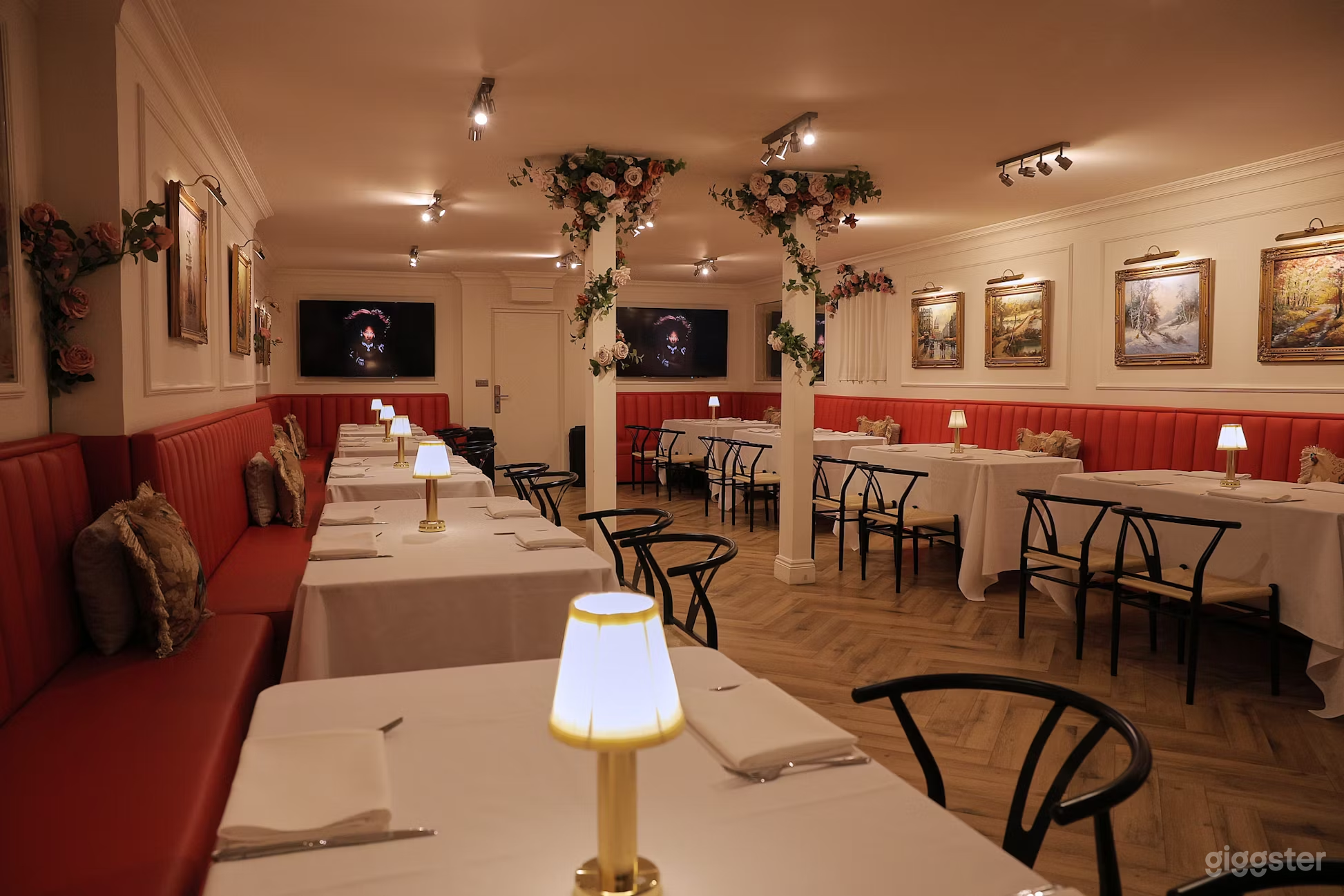 The Orange Room Photo 4