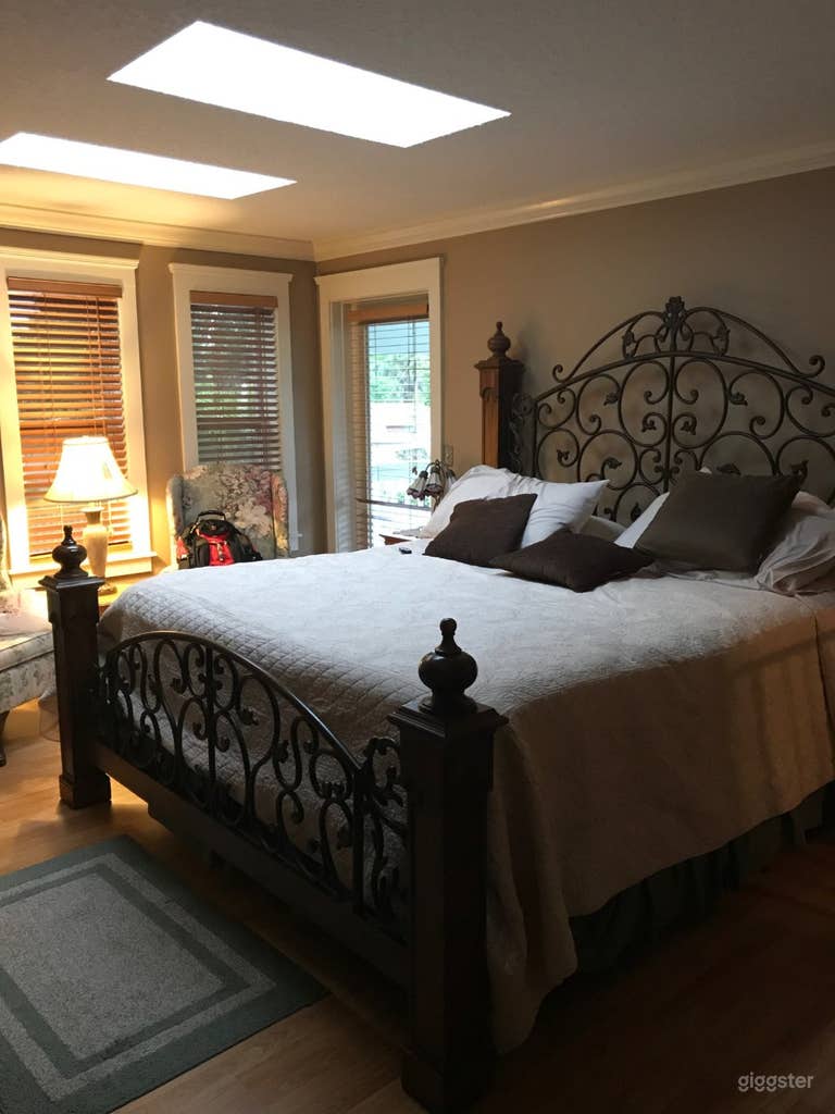  Mesmerized Moon River Suite Room 