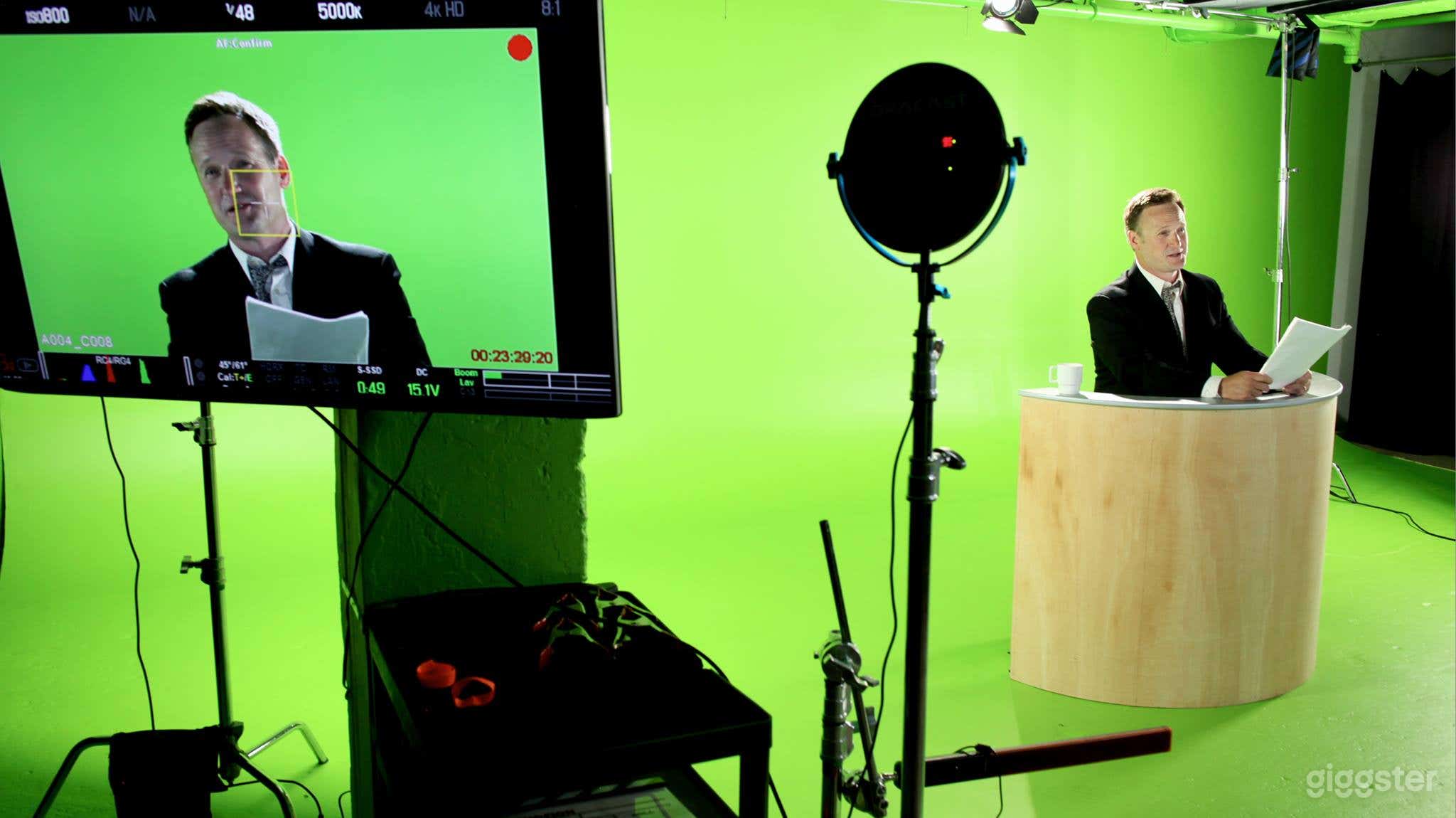 25ft Green Screen Cyc Wall - Great For Music Video Photo 3