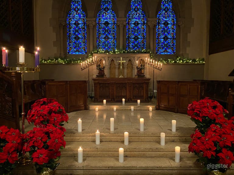  Old Historic Chapel in Boston 