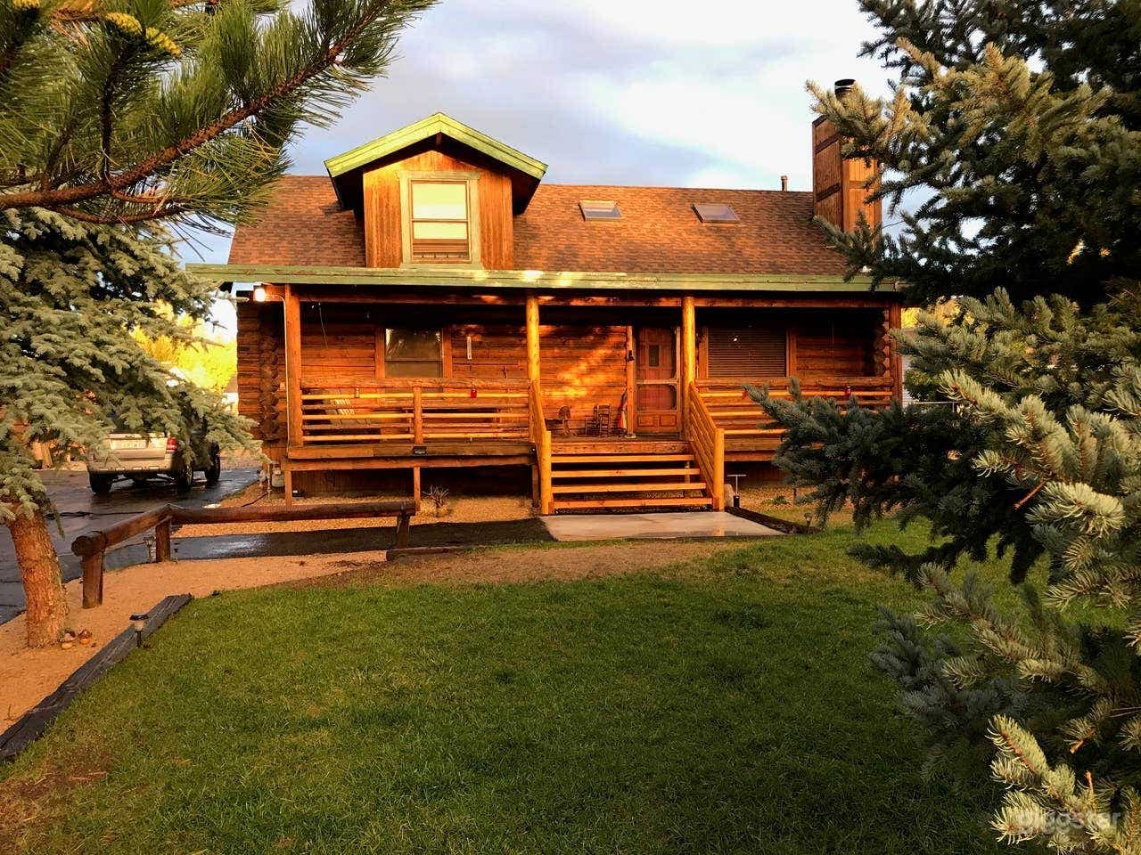 Rustic Small Ranch Photo 1