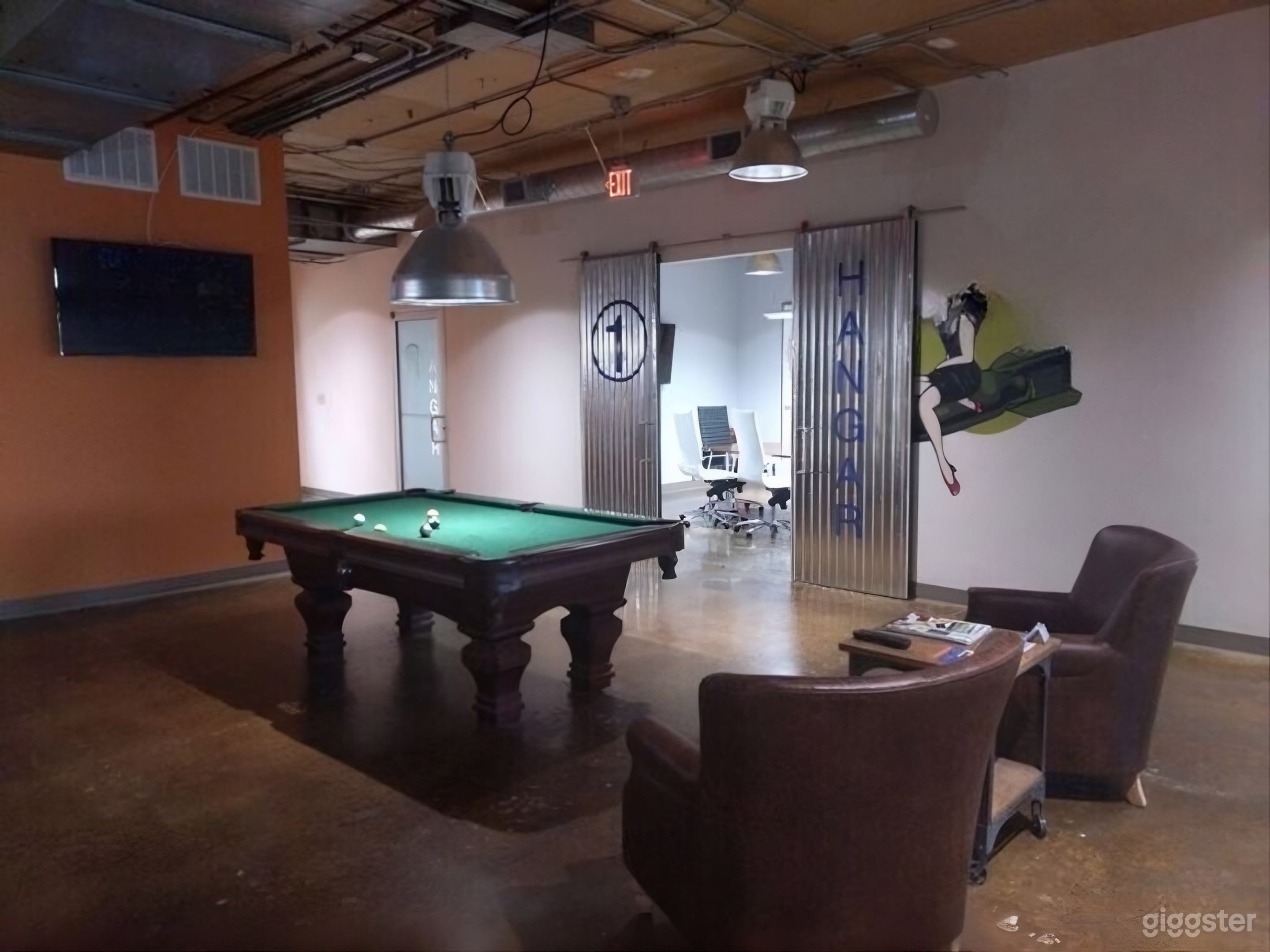 AIRPORT EVENT SPACE Photo 3