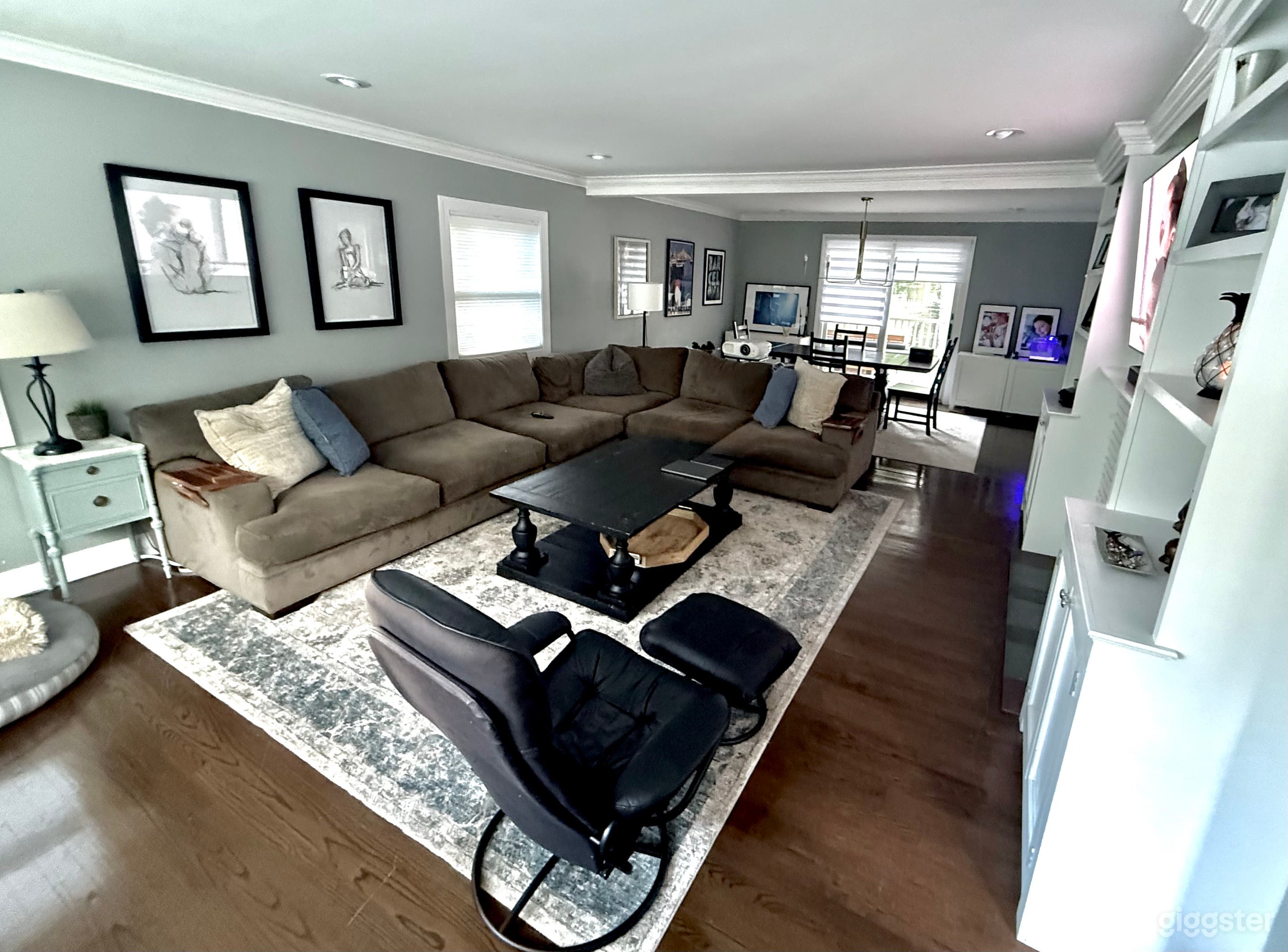 Open-Flow, Light-Filled Home in Montclair NJ Photo 4