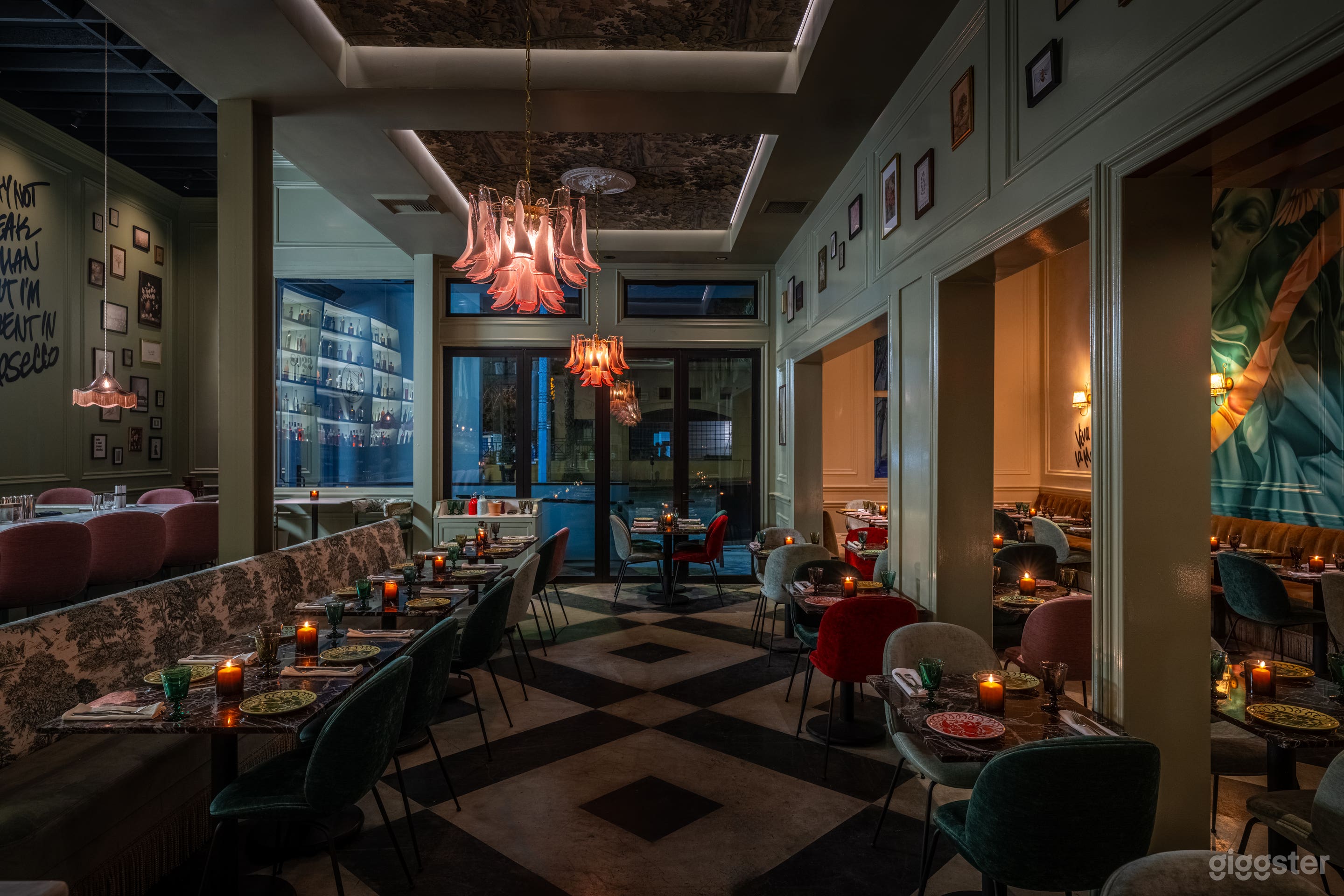 Vibrant Italian Restaurant Space in Hollywood Photo 2
