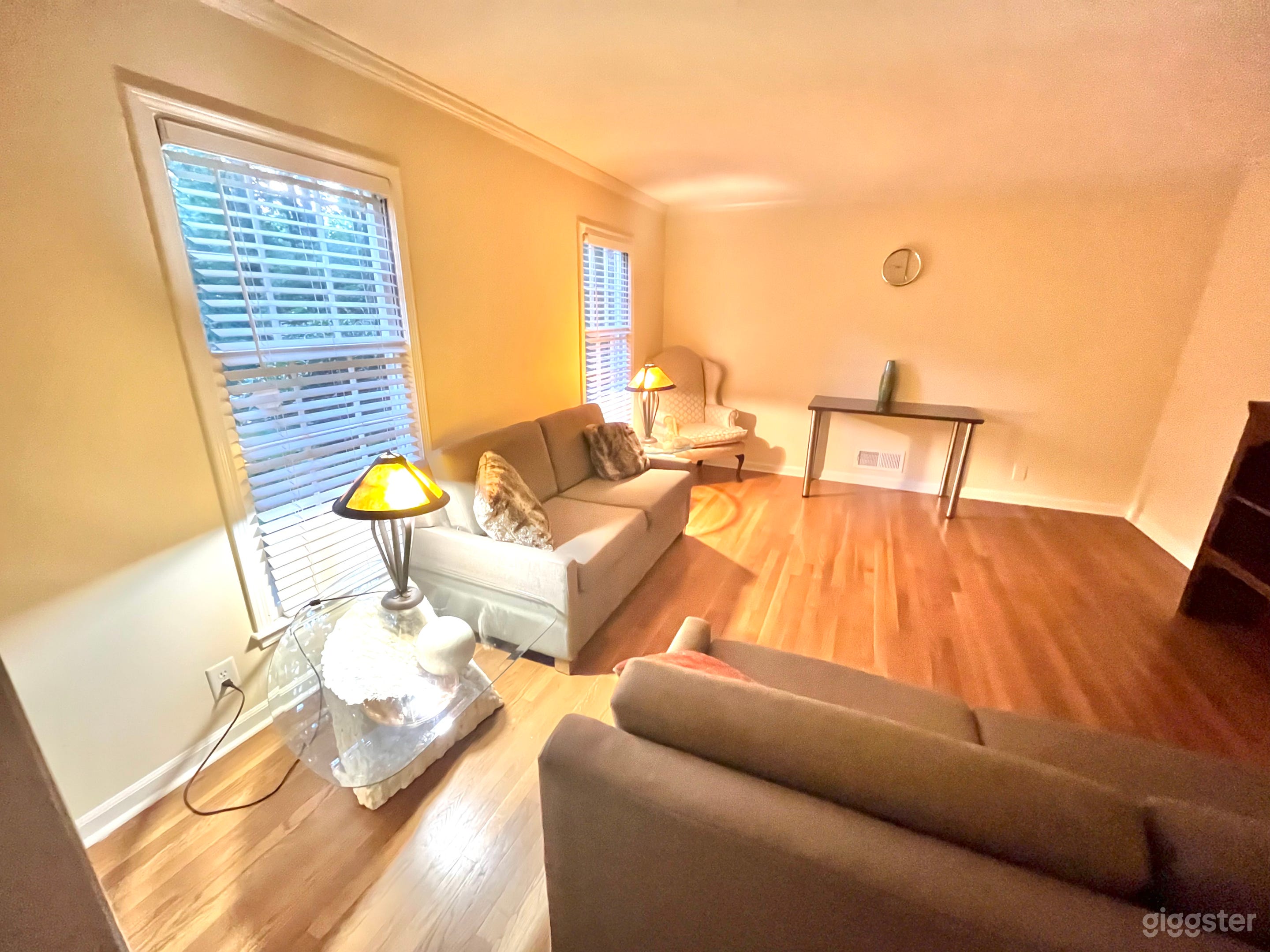 Living Room Space for Film &amp; Production Photo 1