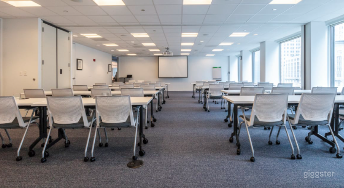 Fully-Loaded Conference Space With Views of The Loop in Chicago Photo 1