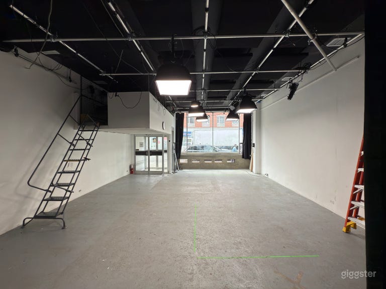  Multi purpose production and event space 