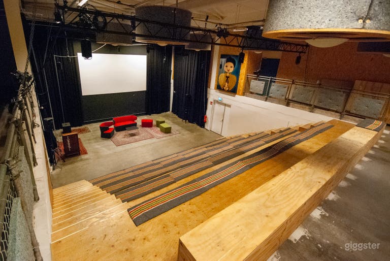  Theater – 180 m² evenementenruimte voor maximaal 120 personen 