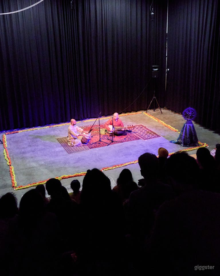  Theater – 180 m² evenementenruimte voor maximaal 120 personen 
