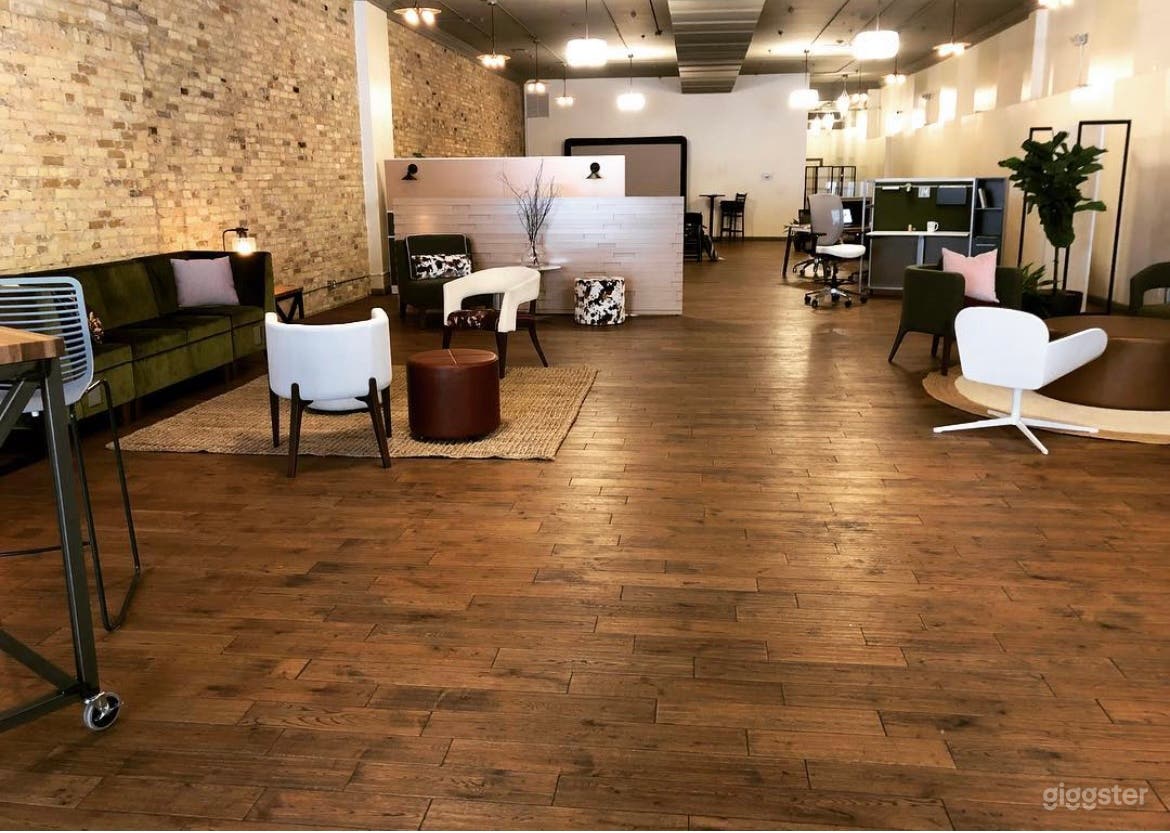 Beautiful Event Venue Photo 4