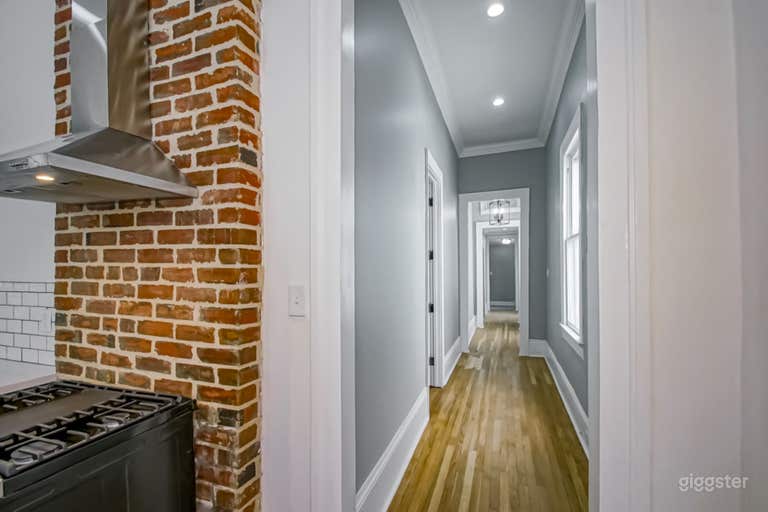  Charming 1920 Side Hall, near downtown New Orleans 