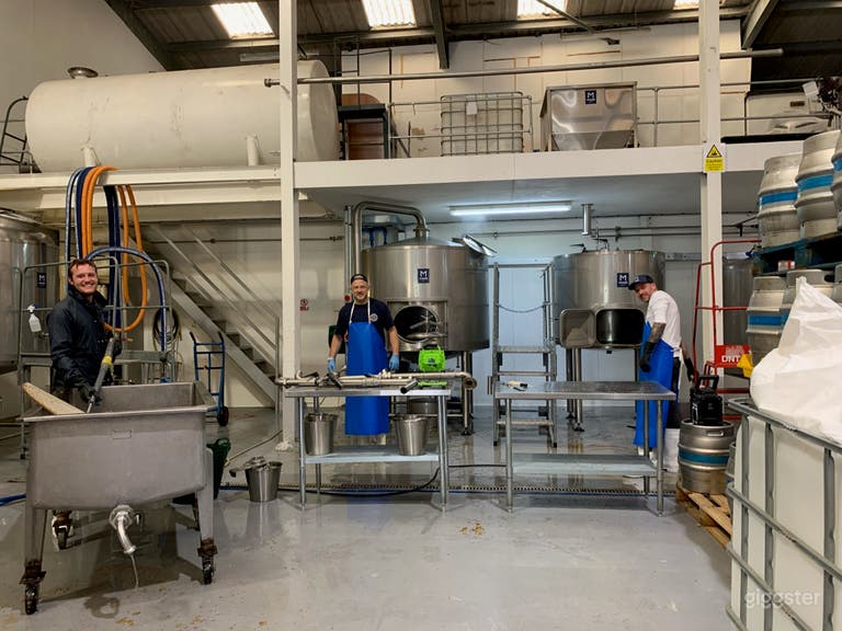  Craft Brewery and Taproom - spacious and versatile 