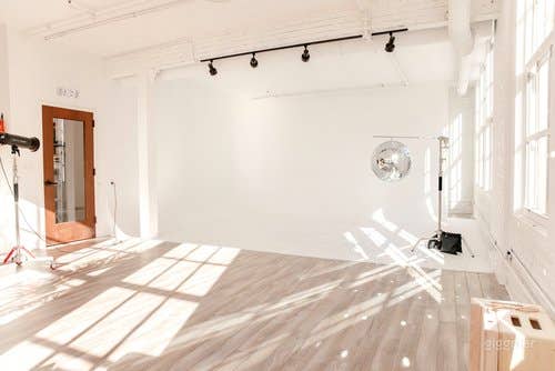 Creative Space in Downtown Baltimore - Studio 1 Photo 4