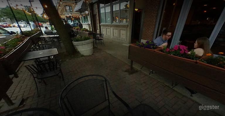  Open Air Outdoor Patio in Illinois 