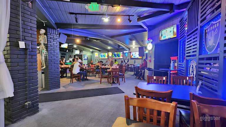  Classic Sports Bar avec salon privé (location exclusive) 