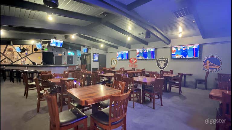  Classic Sports Bar avec salon privé (location exclusive) 