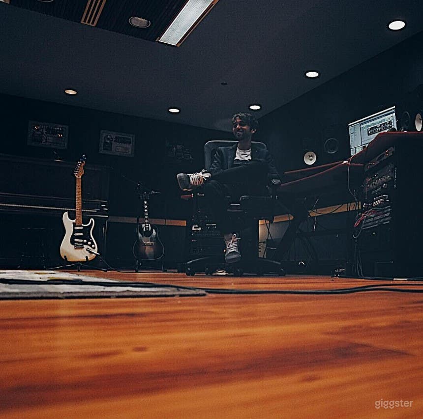 Spacious Recording Studio in Downtown Vancouver Photo 4