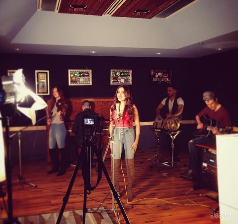  Great for shooting video. 