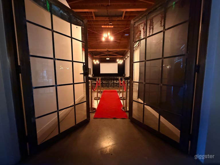  Sala de proyección, Eventos, Filmación y Espacio Creativo 