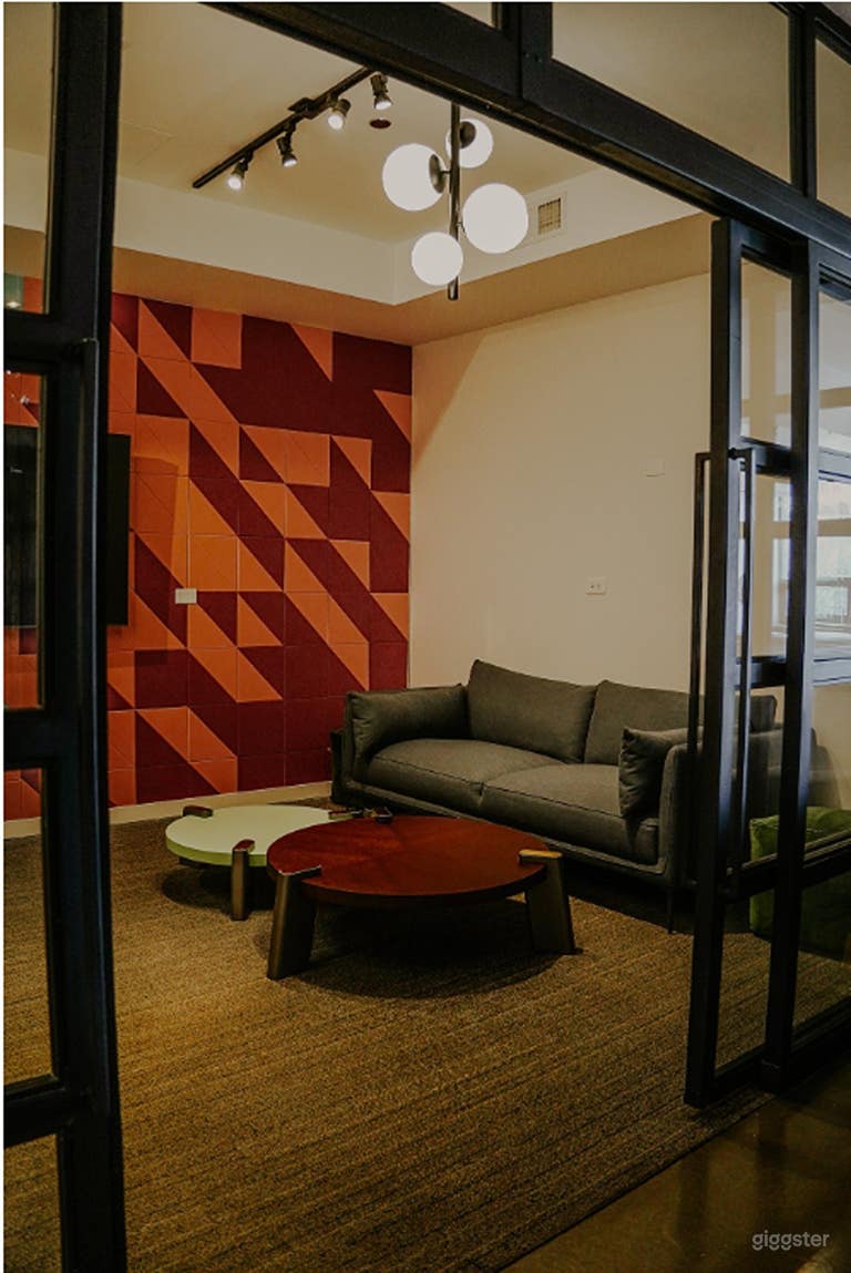  Contemporary, Mid-Century Modern Office Space 