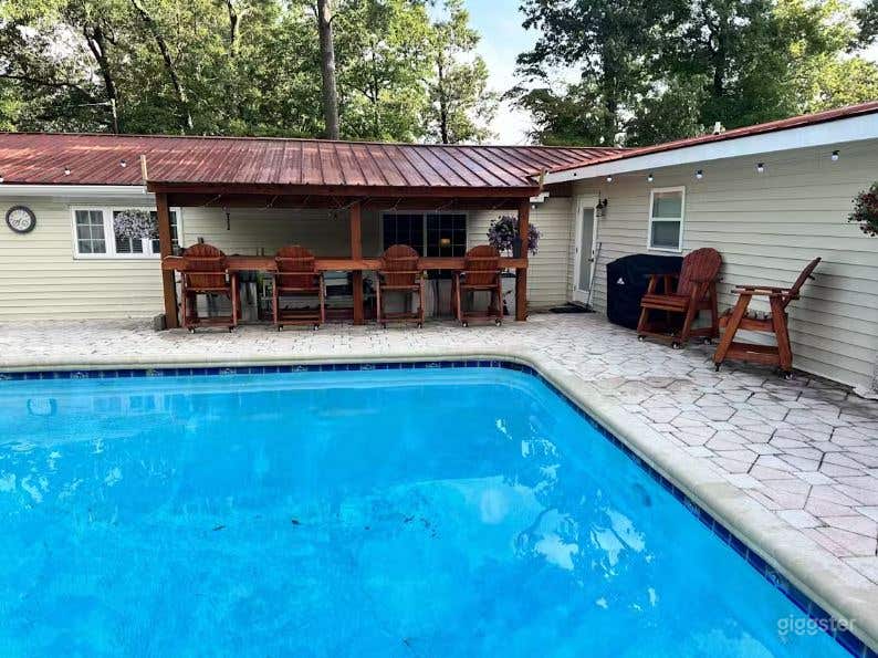  Spanish-style Pool Paradise Photo 1