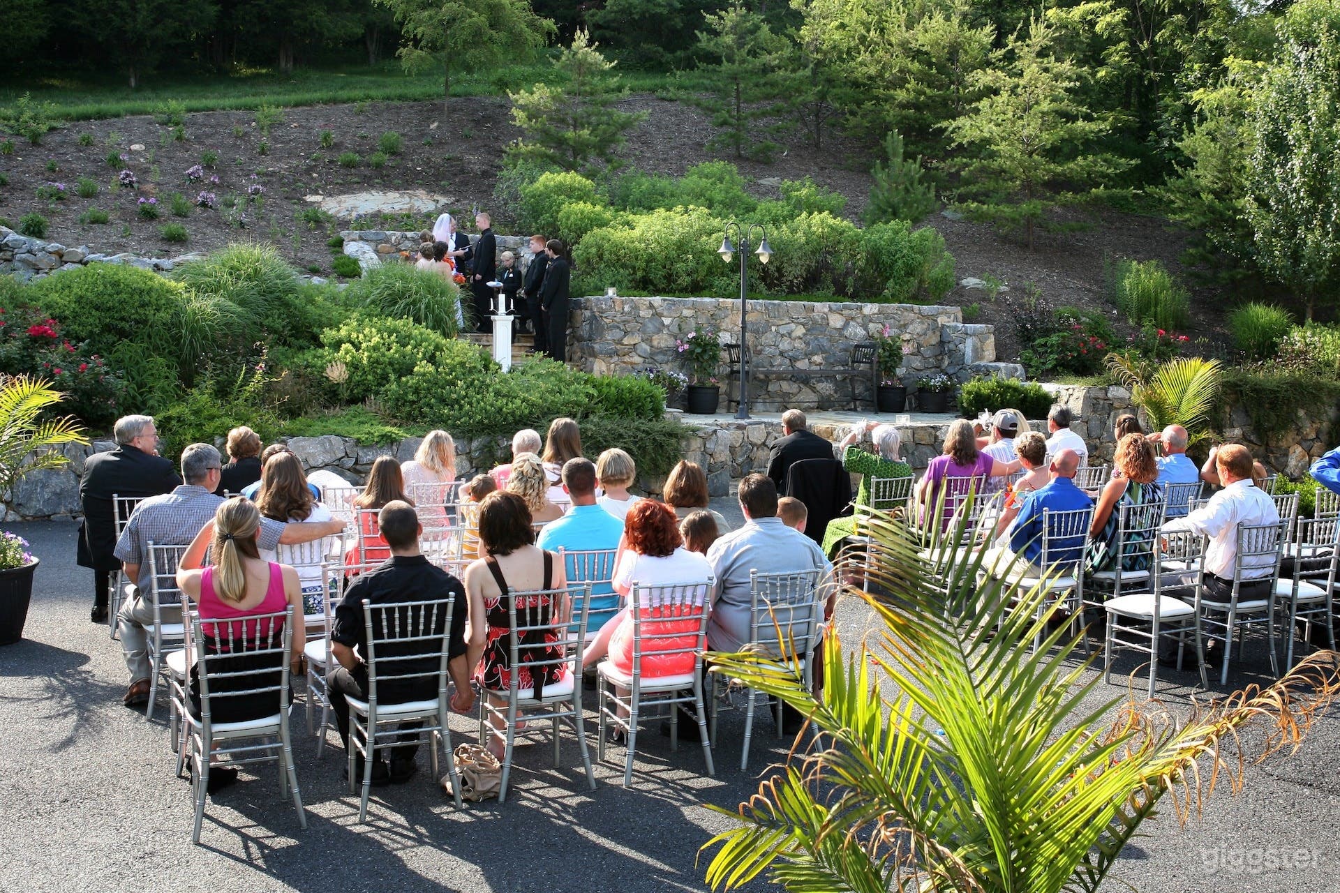 Outdoor Wedding Venue in Clarksburg Photo 4