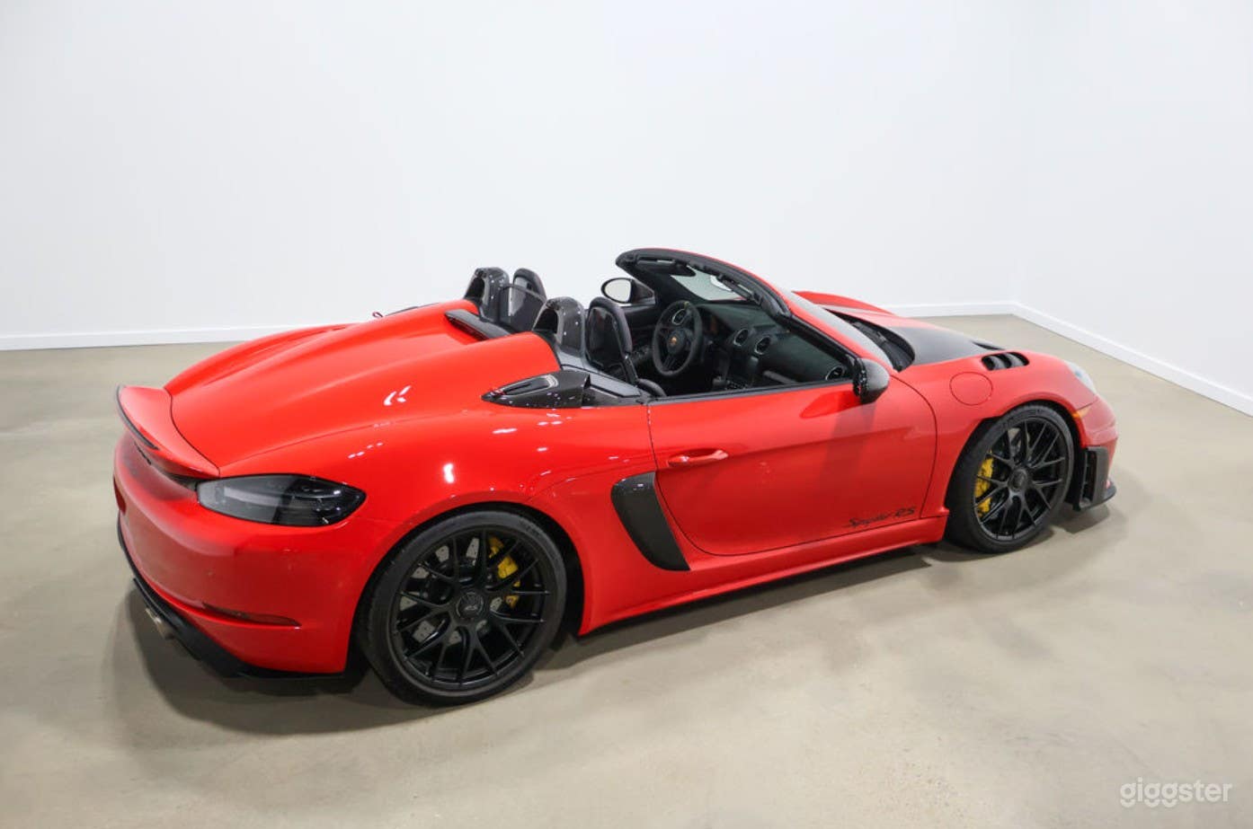 2024 Porsche 718 Boxster Spyder RS Photo 2