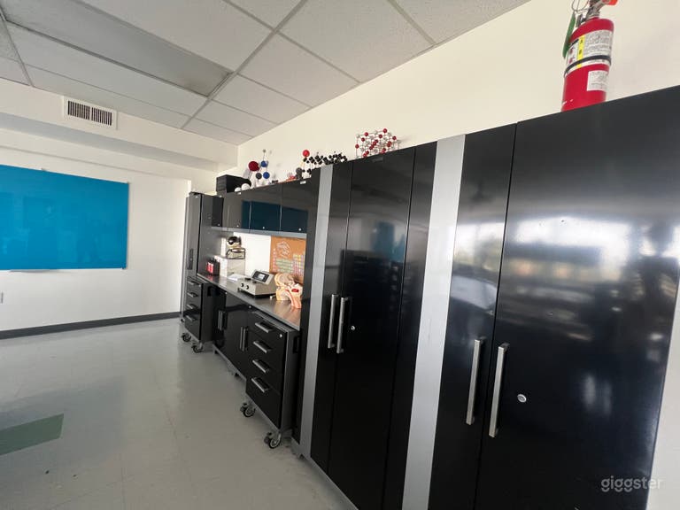  Huge Library for filming 