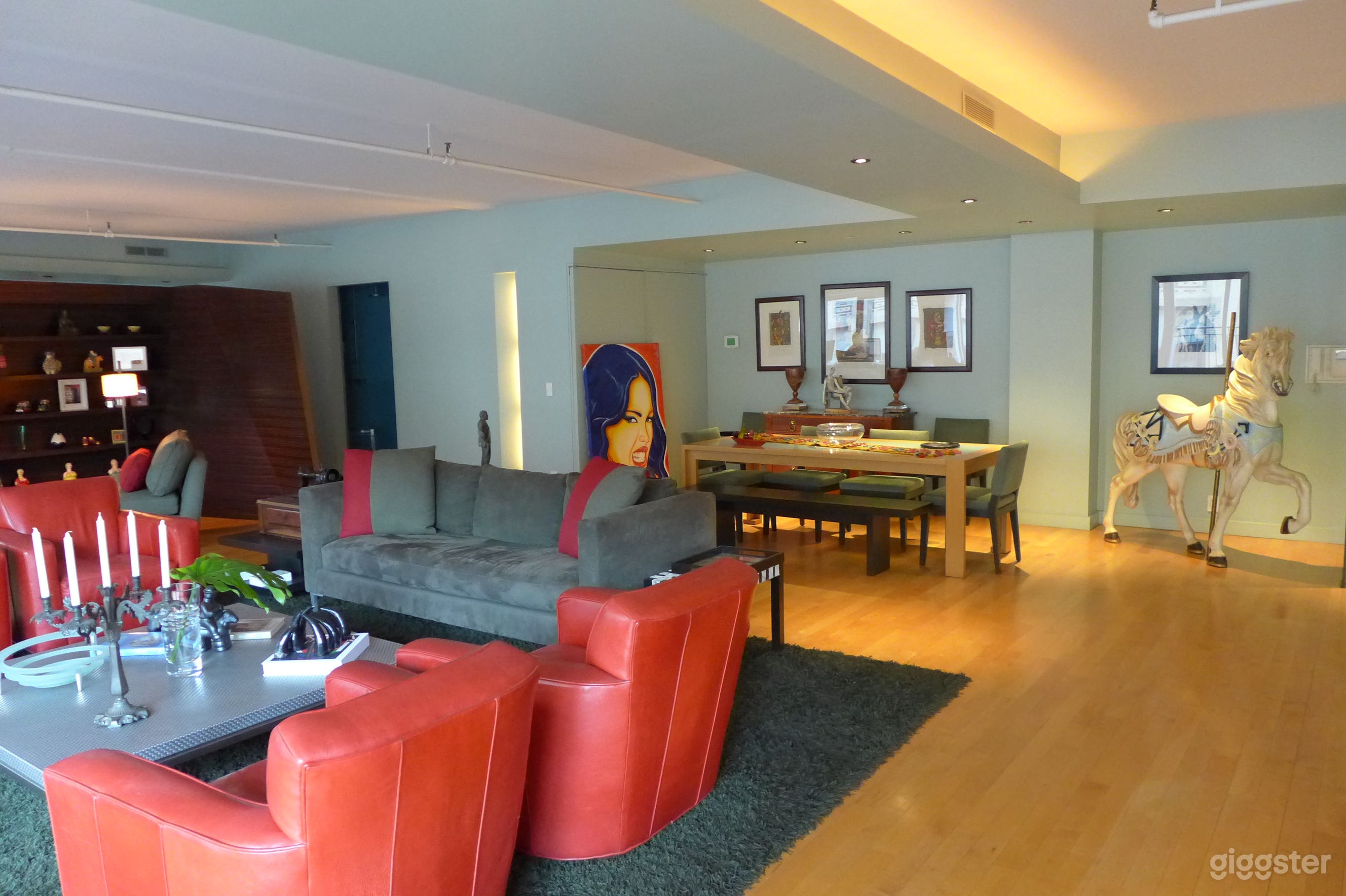 Chelsea Loft with Vibrant Interior and NYC View Rooftop Photo 1