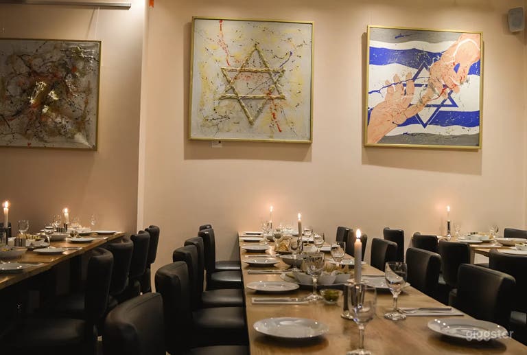  Warmes Nahost-Restaurant mit gelebtem Flair und kulturellem Charakter 